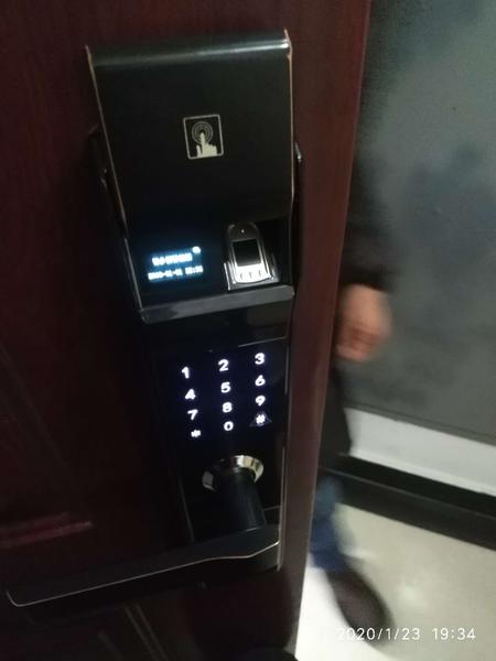 指纹锁智能锁安装维修学校号码